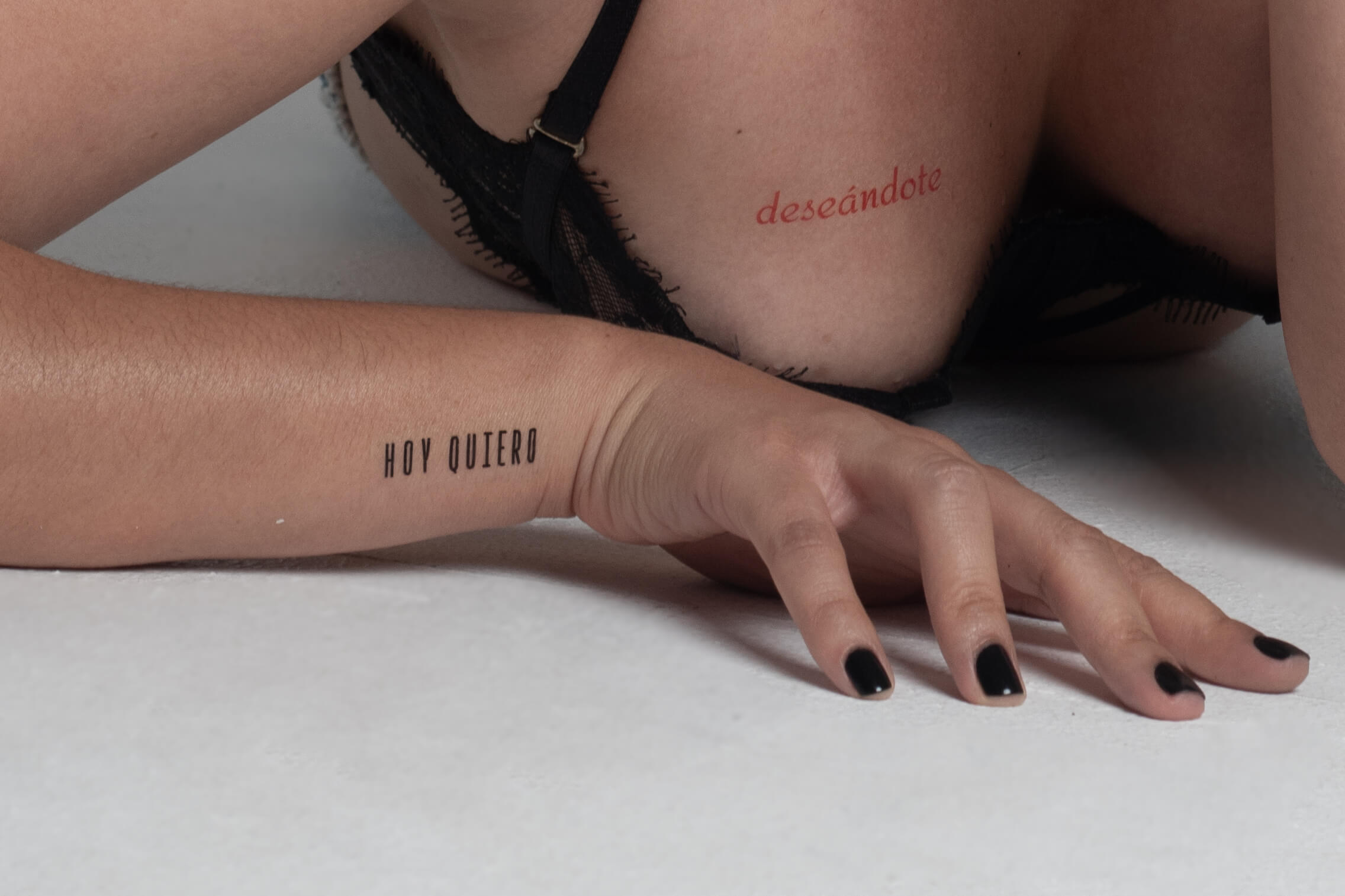 Arma tu pack de 10 tatuajes temporales